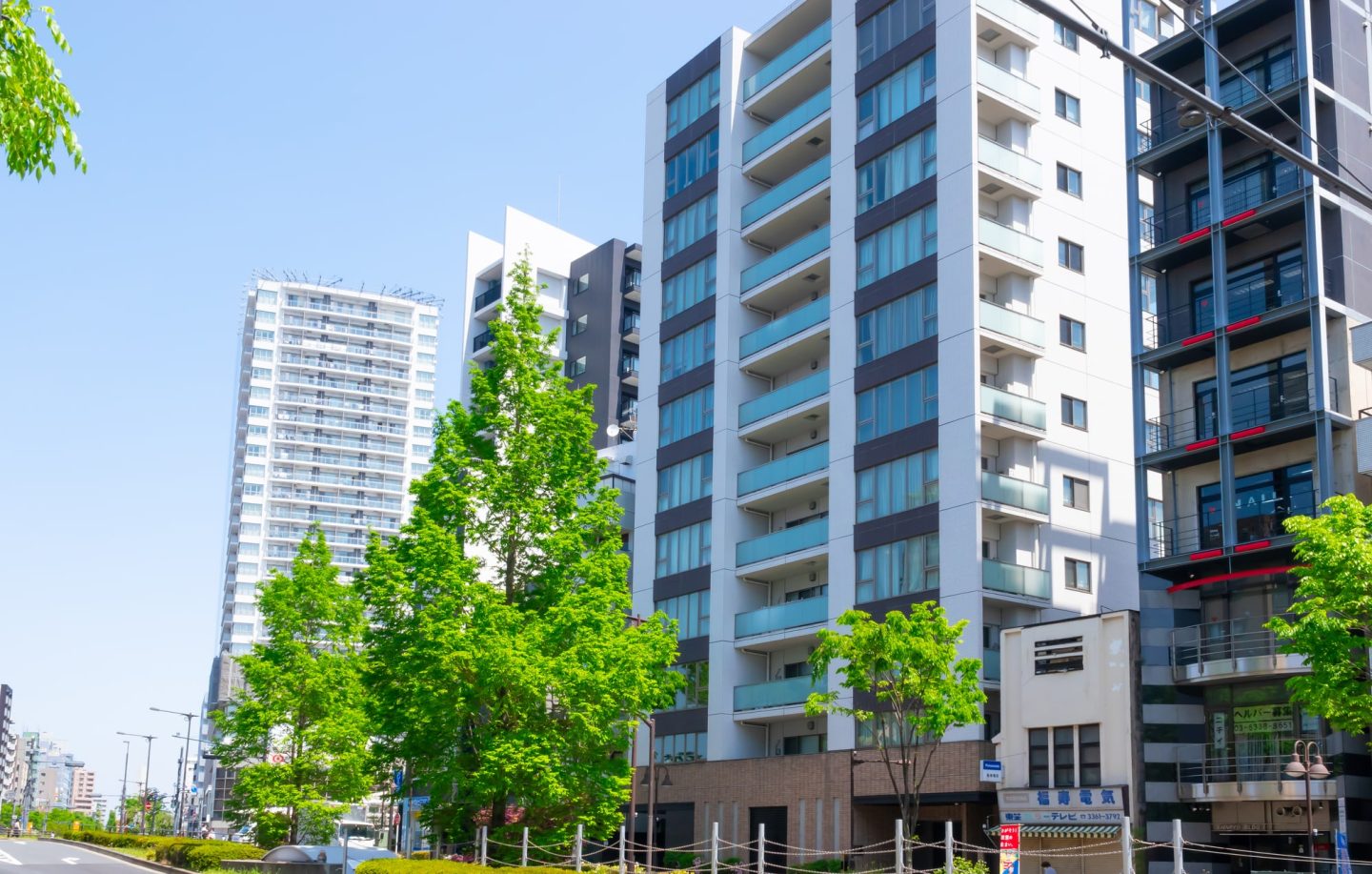 新宿まで2駅！抜群のアクセスの良さと手厚い子育て支援で、仕事と育児を無理なく両立できる環境が魅力