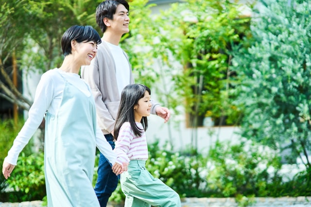 子育てしやすい区を探すなら、地域密着の不動産会社へ