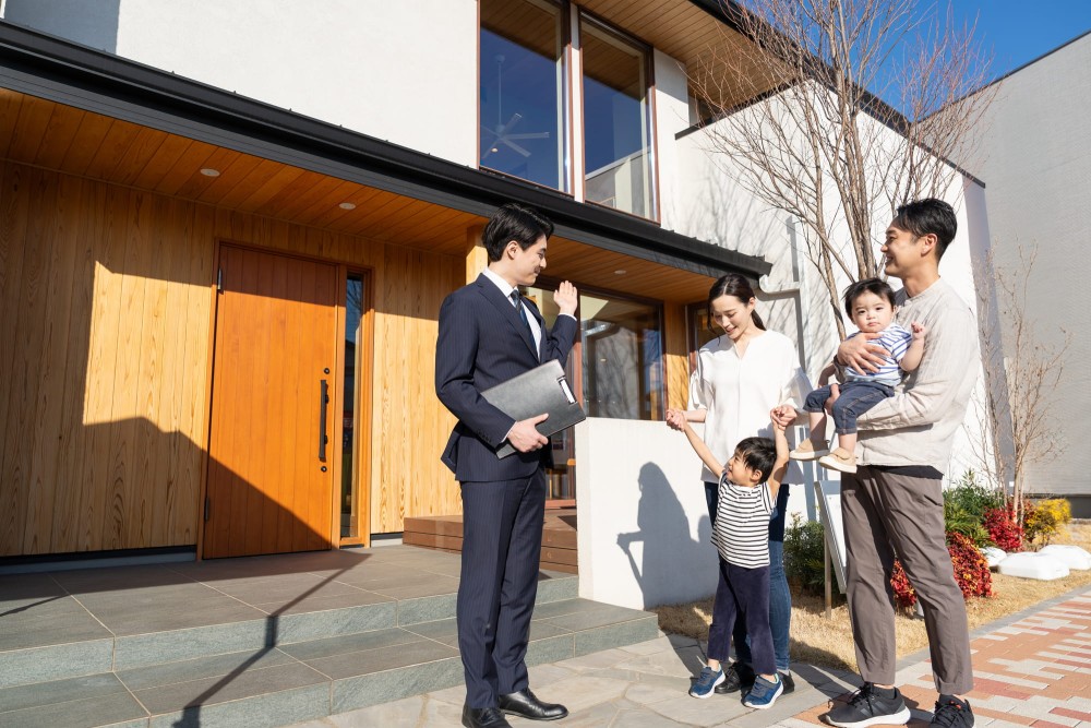 35歳で家を買うのは遅い？購入時のポイントや住宅ローンのシミュレーションを紹介